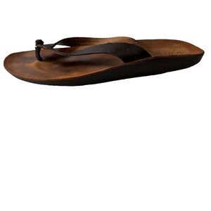 Olukai Loea Black Leather Strap Non-Marking Minimalist Flip-Flop Sandal Size 10W